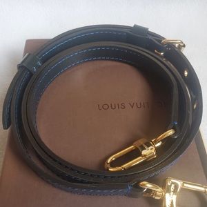 Louis Vuitton shoulder strap